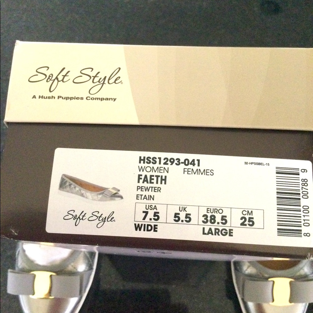 Womens Soft Style Hush Puppies 7.5W